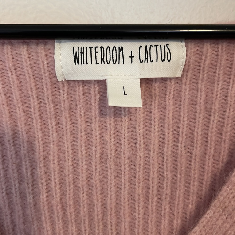 Everyone needs a soft pink hoodie like this - Picture 4 of 5